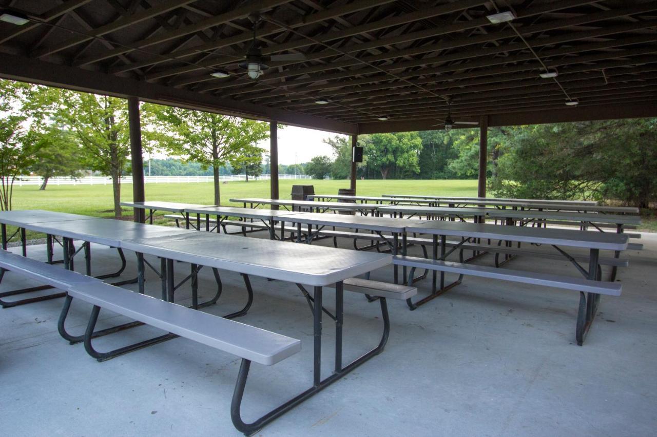 Hotel Richmond North / Kings Dominion KOA Doswell Exterior foto